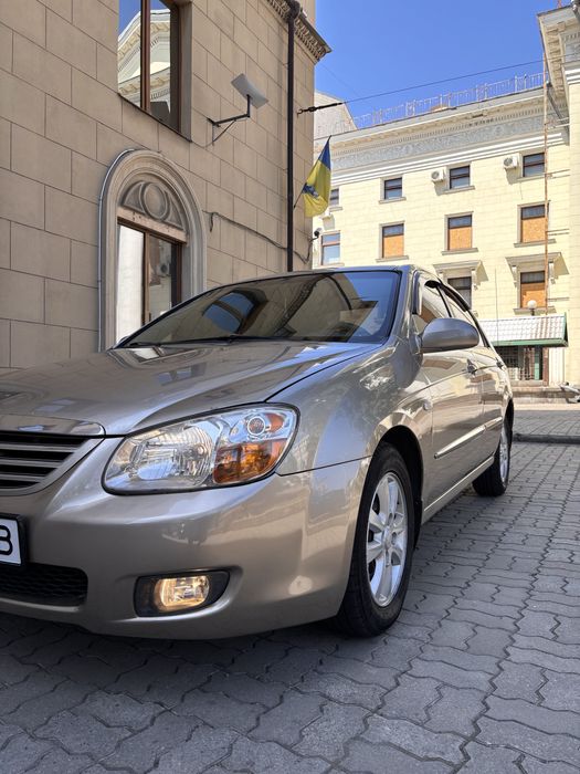Продам Kia Cerato 1.6 gaz/benz