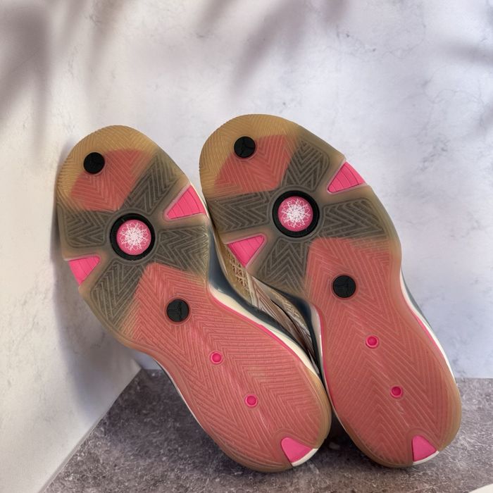 Є Розміри Air Jordan XXXVIII Low FD2326-100