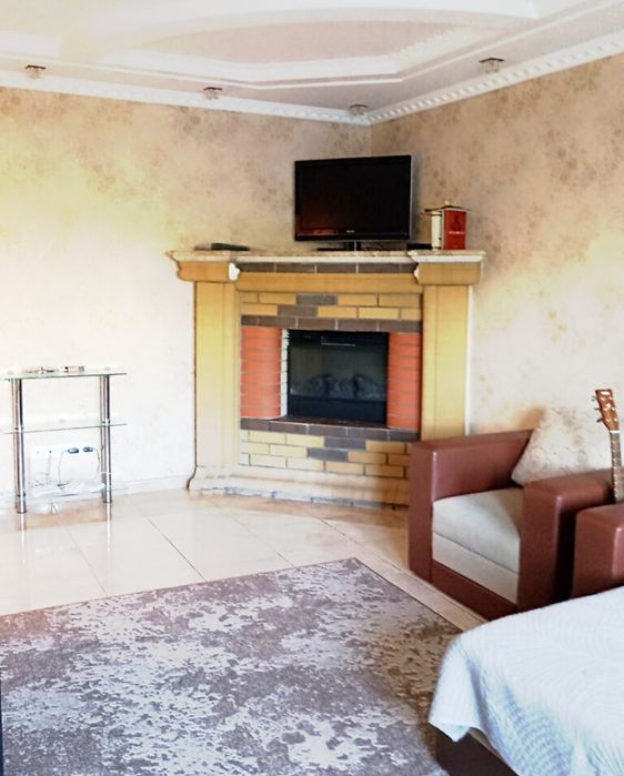 Здається чудова 1 кімната квартира в центрі міста.