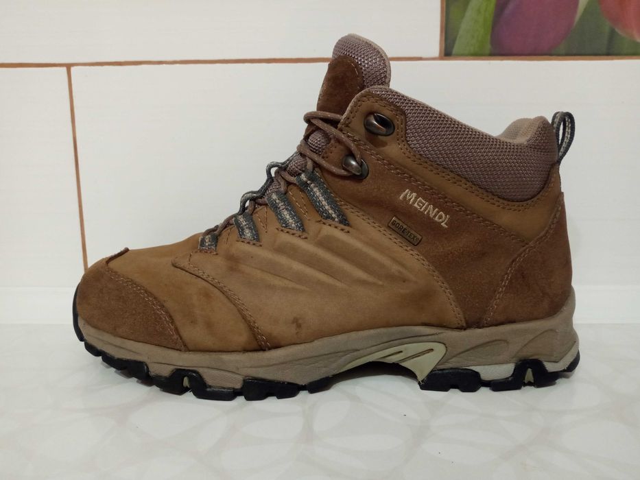 Ботинки Meindl gore-tex  42 размер