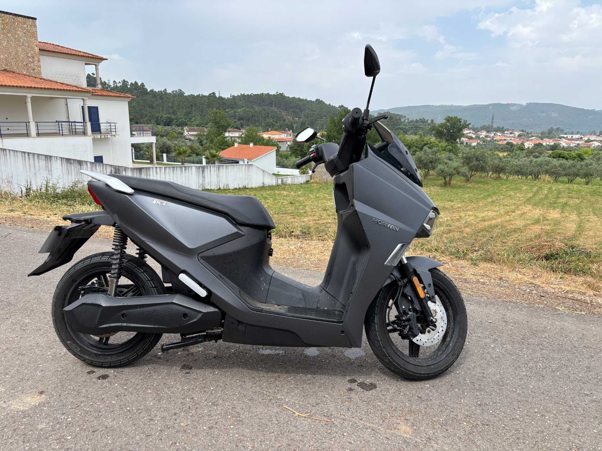 Scooter electrica Horwin cc125