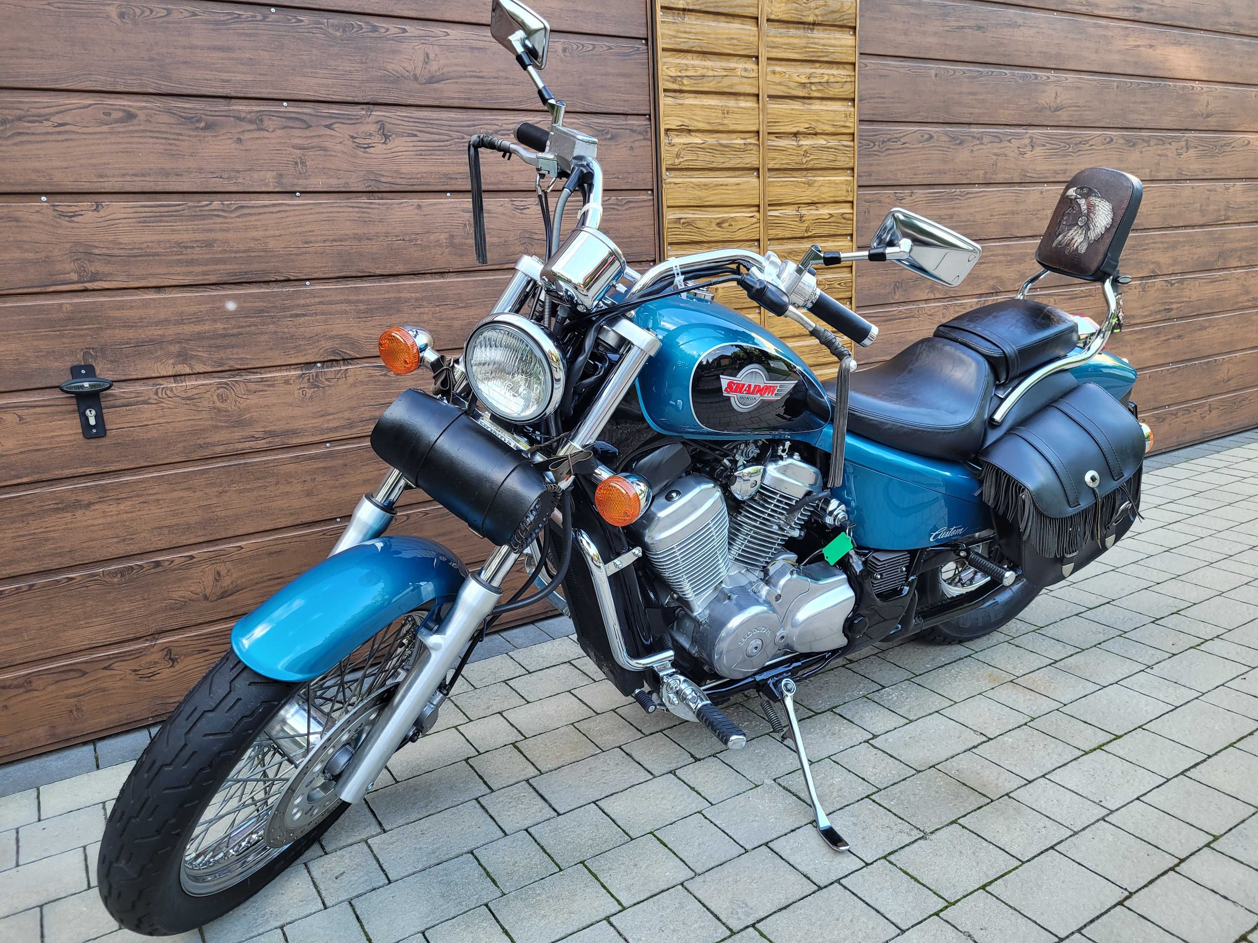 Honda Shadow VT 600 Custom