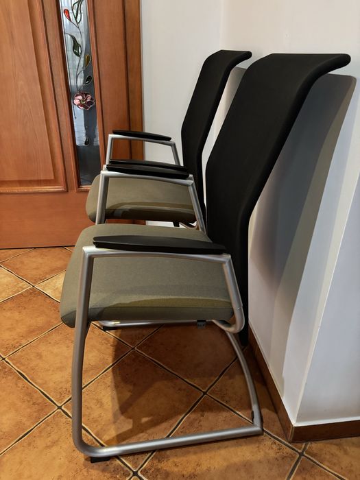 Krzesło konferencyjne biurowe Bejot Vector VT 230