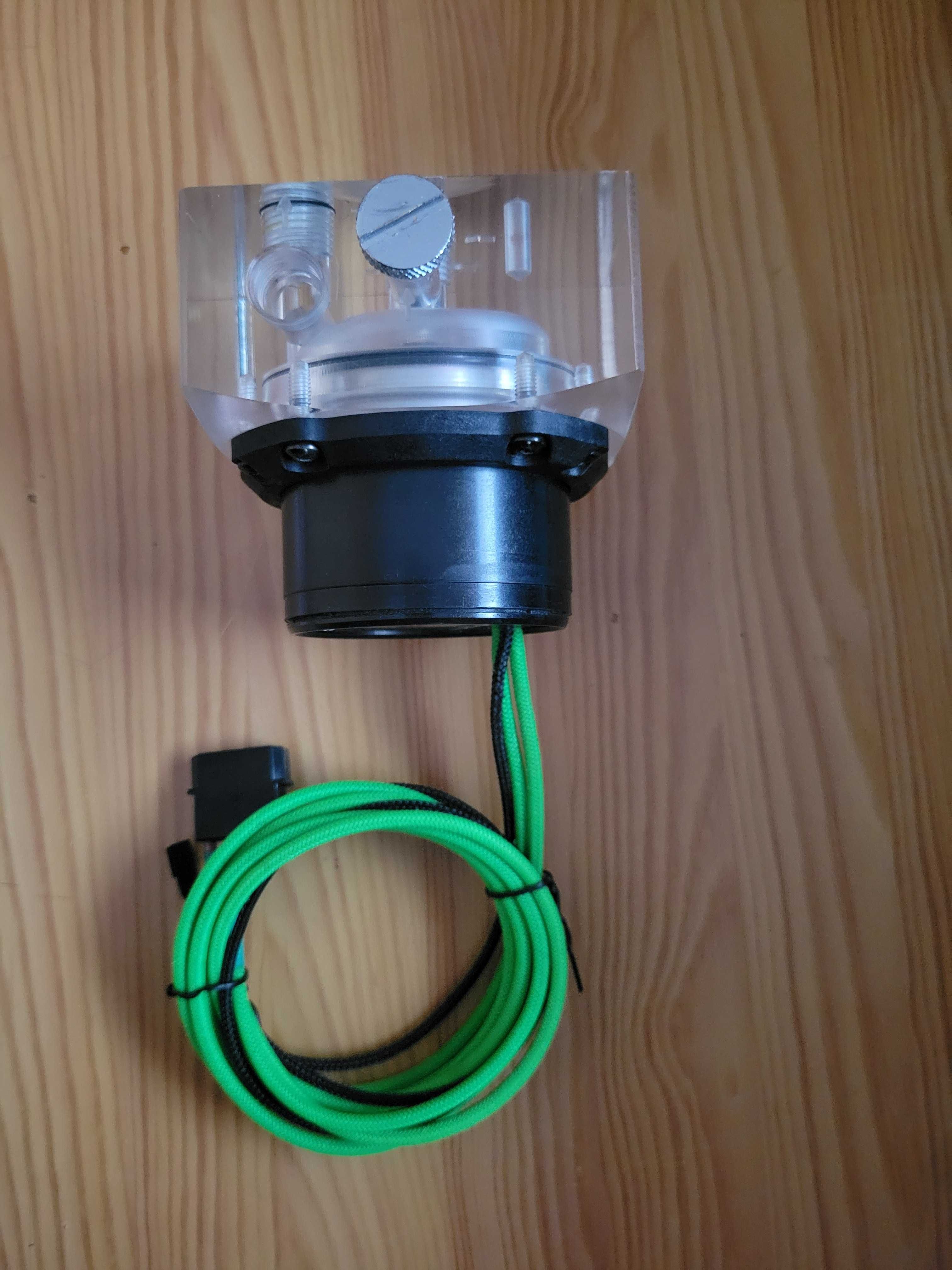 Alphacool HF D5 Top - Plexi + Alphacool VPP655 - Single Edition
