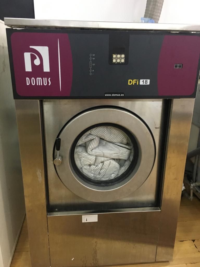 Domus DFI Máquina de lavar roupa industrial