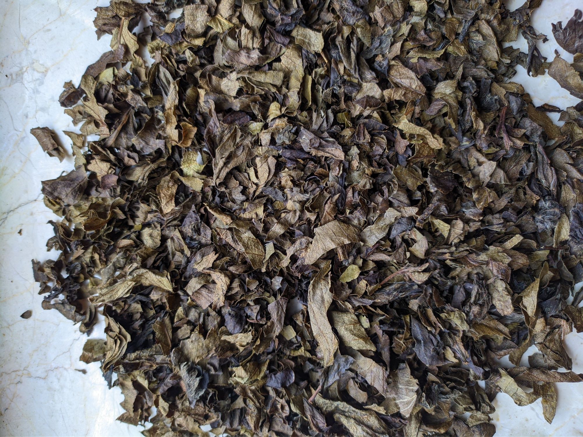 Ферментированный чай из листьев земляники садовой