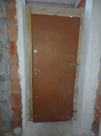 Drzwi budowlane/techniczne szer 80 cm wys  2 m