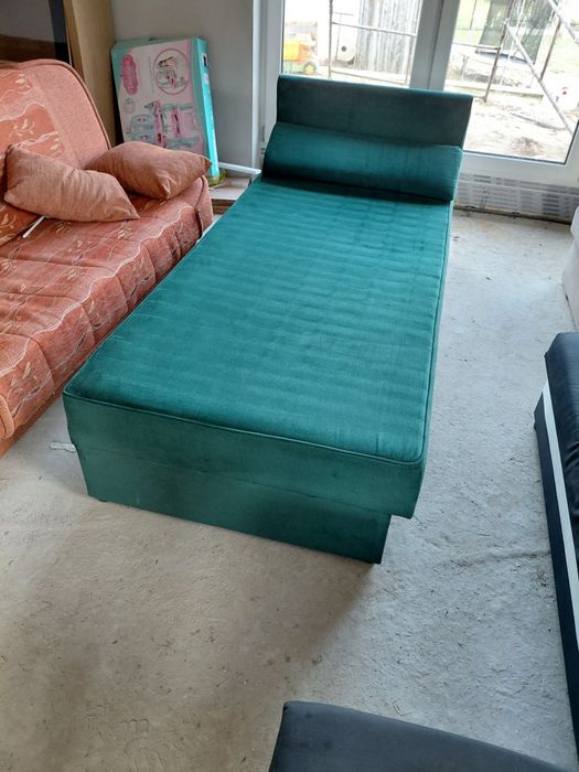 Tapczan, kanapa jednoosobowa, łóżko zielone, transport.