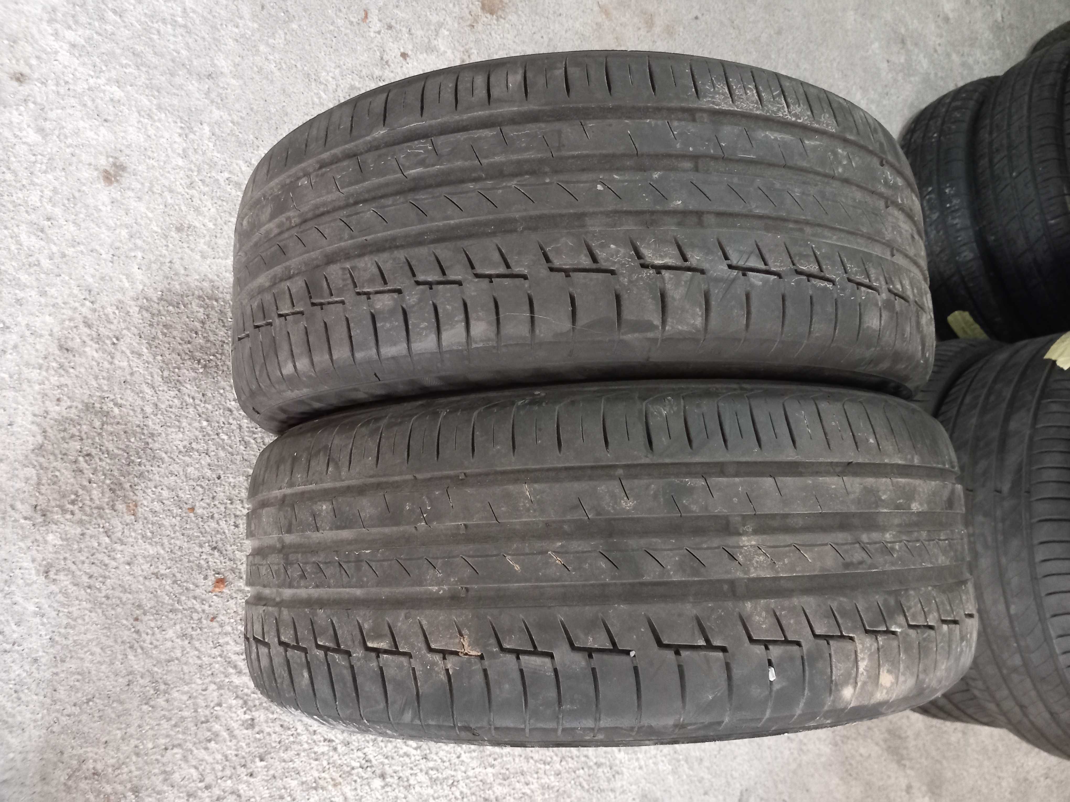 4 Pneus 215/50R17 Continental