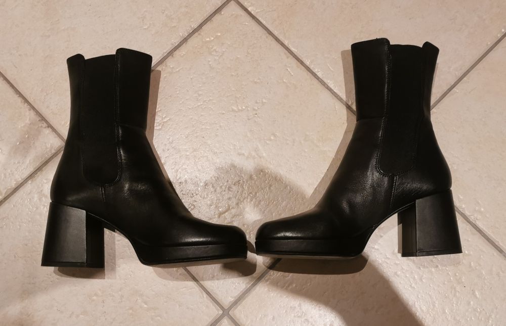 Botki skórzane czarne