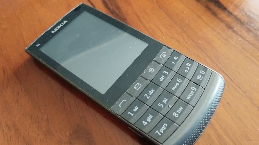 Nokia X3 - 02 pudełko ładowarka sprawny
