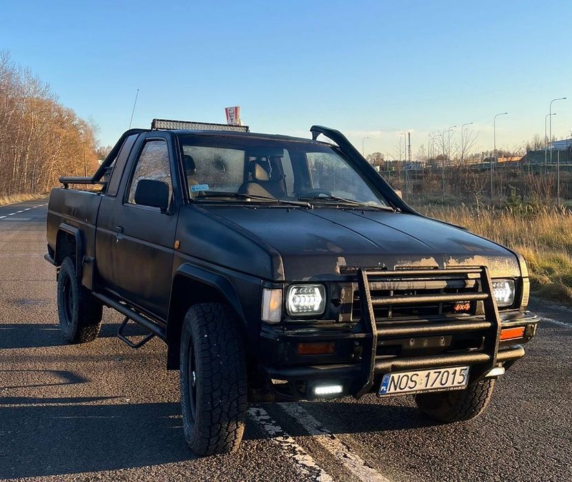 Nissan d 21 King Cab