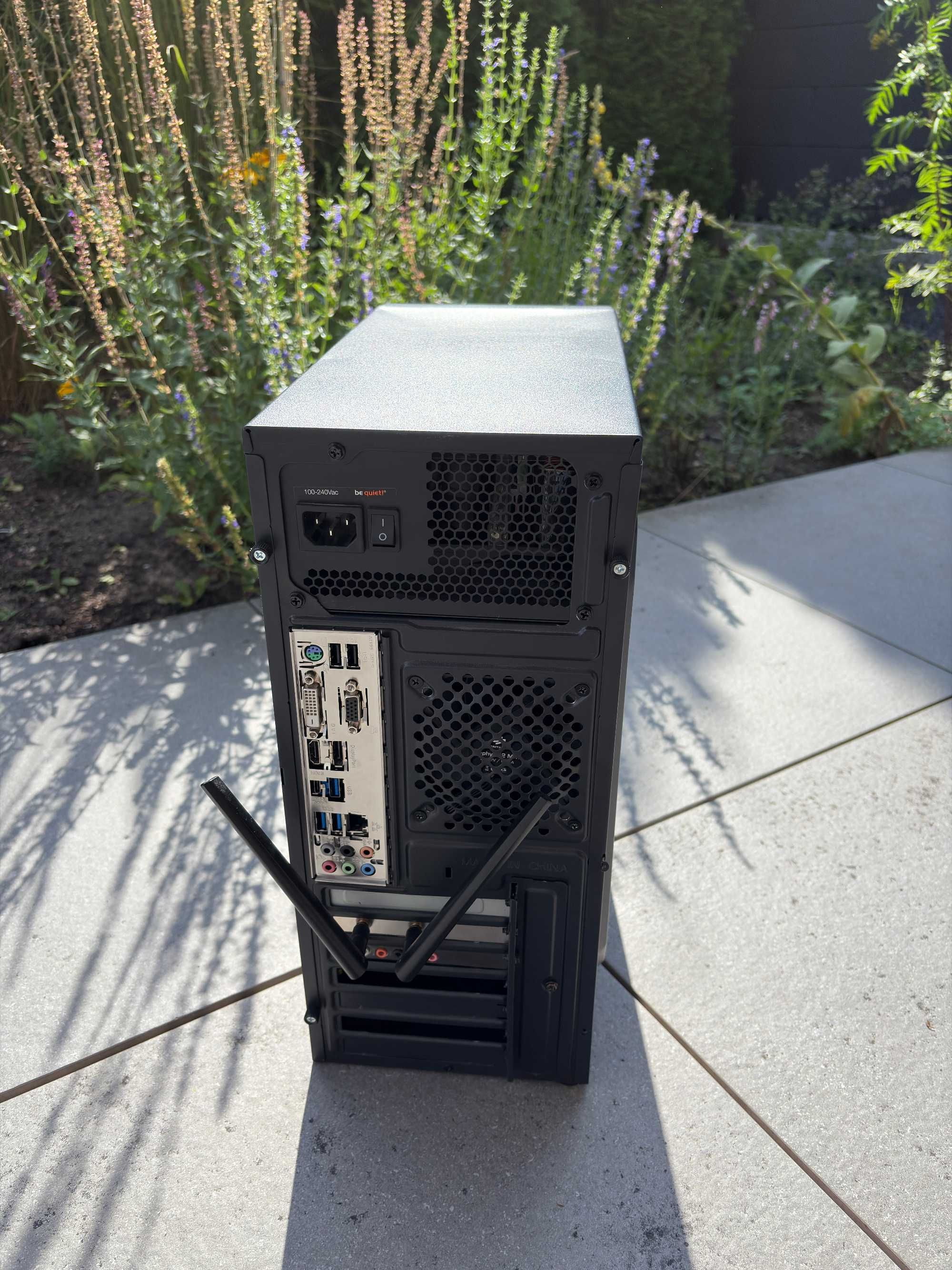 Komputer Core i5 16GB RAM SSD WiFi Karta dźwiękowa ASUS