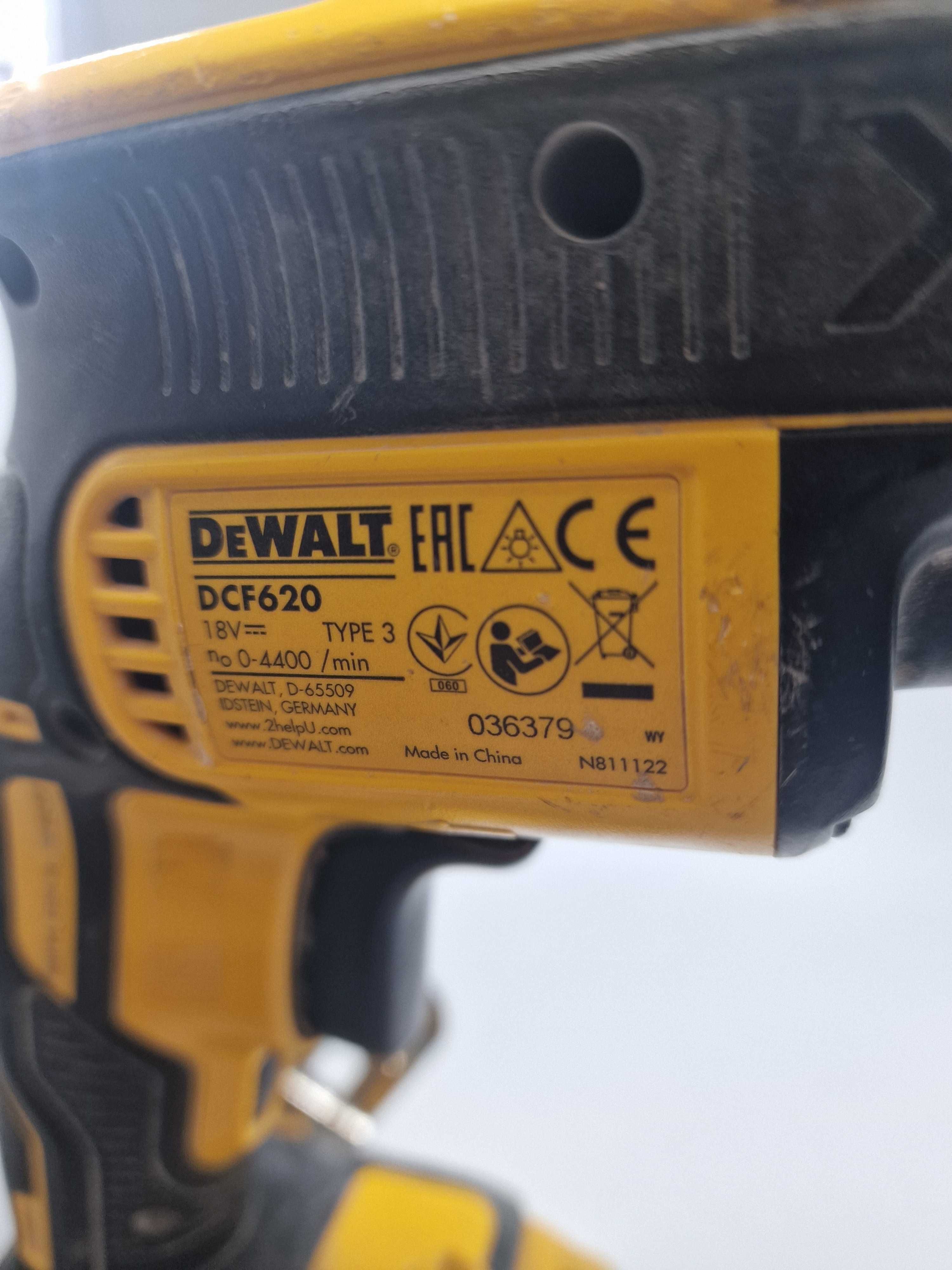 Wkrętarka DeWalt zasilanie akumulatorowe 18 V DCF620