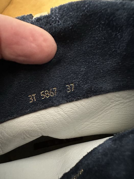 Prada piekne botki zamszowe ze skory. Rozmia 37. Cena do negocjacji.