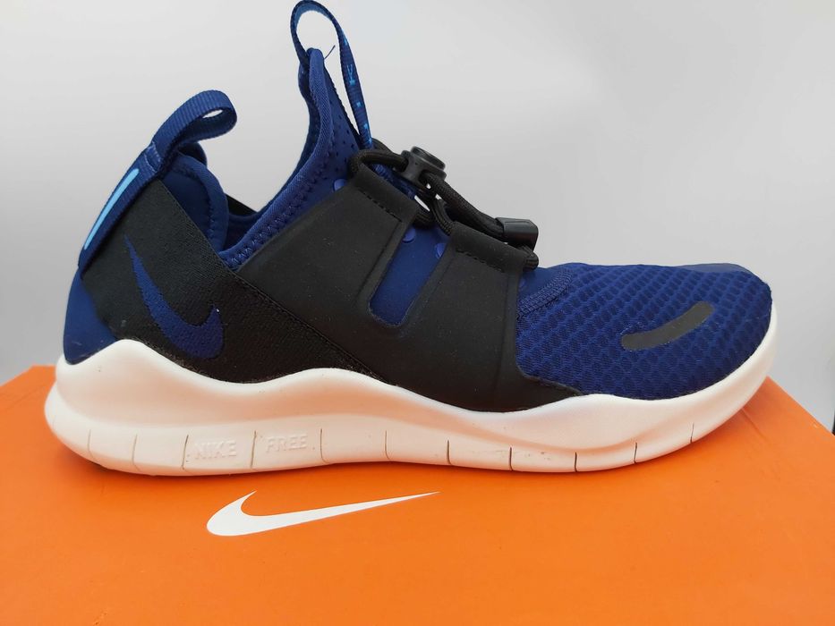 Sportowe buty NIKE rn cmtr  sneakersy rozmiar 41 granatowe
