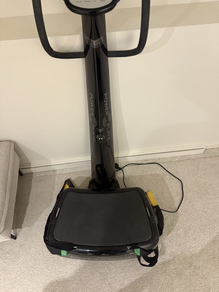 Plataforma vibratoria power plate