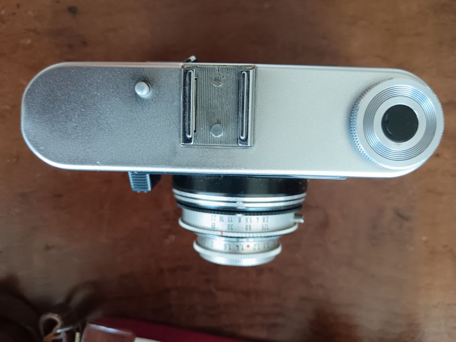 Máquina fotográfica Voightlander Victoret