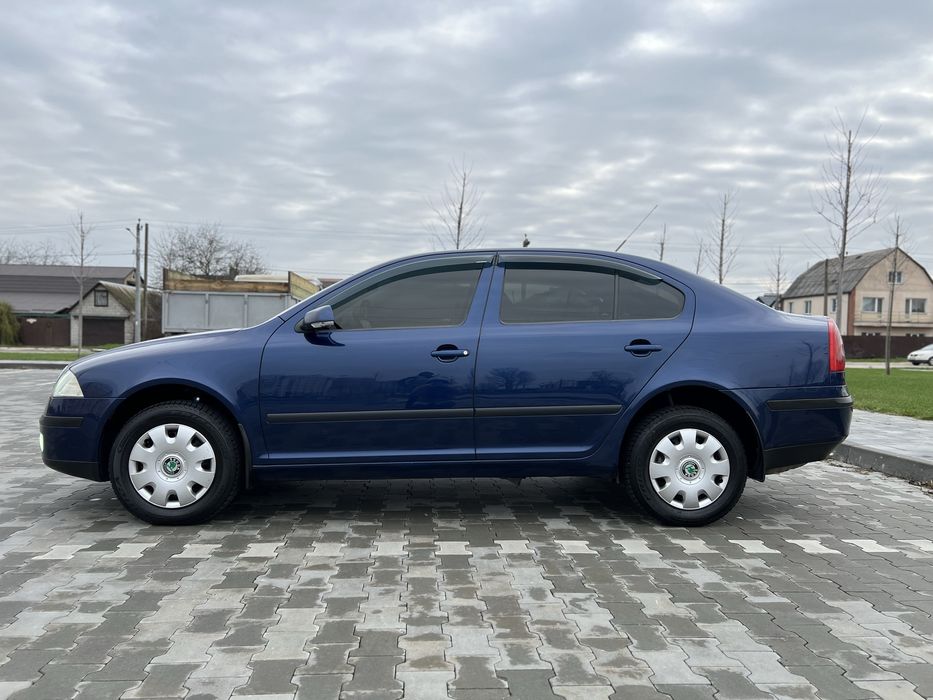 Продам Шкоду Октавію А5. 1.6 бенз MPI