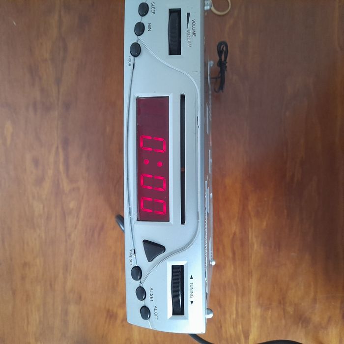 Relogio radio despertador alarme etc
