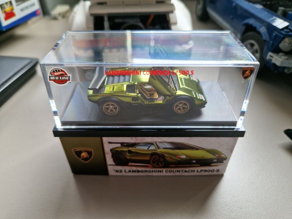 Hot wheels rlc lamborghini countach