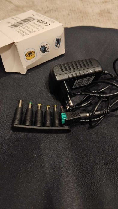 Uniwersalny adapter zasilacz okazja