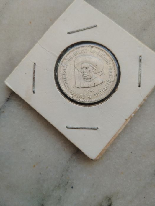 Moeda antiga 5 escudos infante d.henrique prata