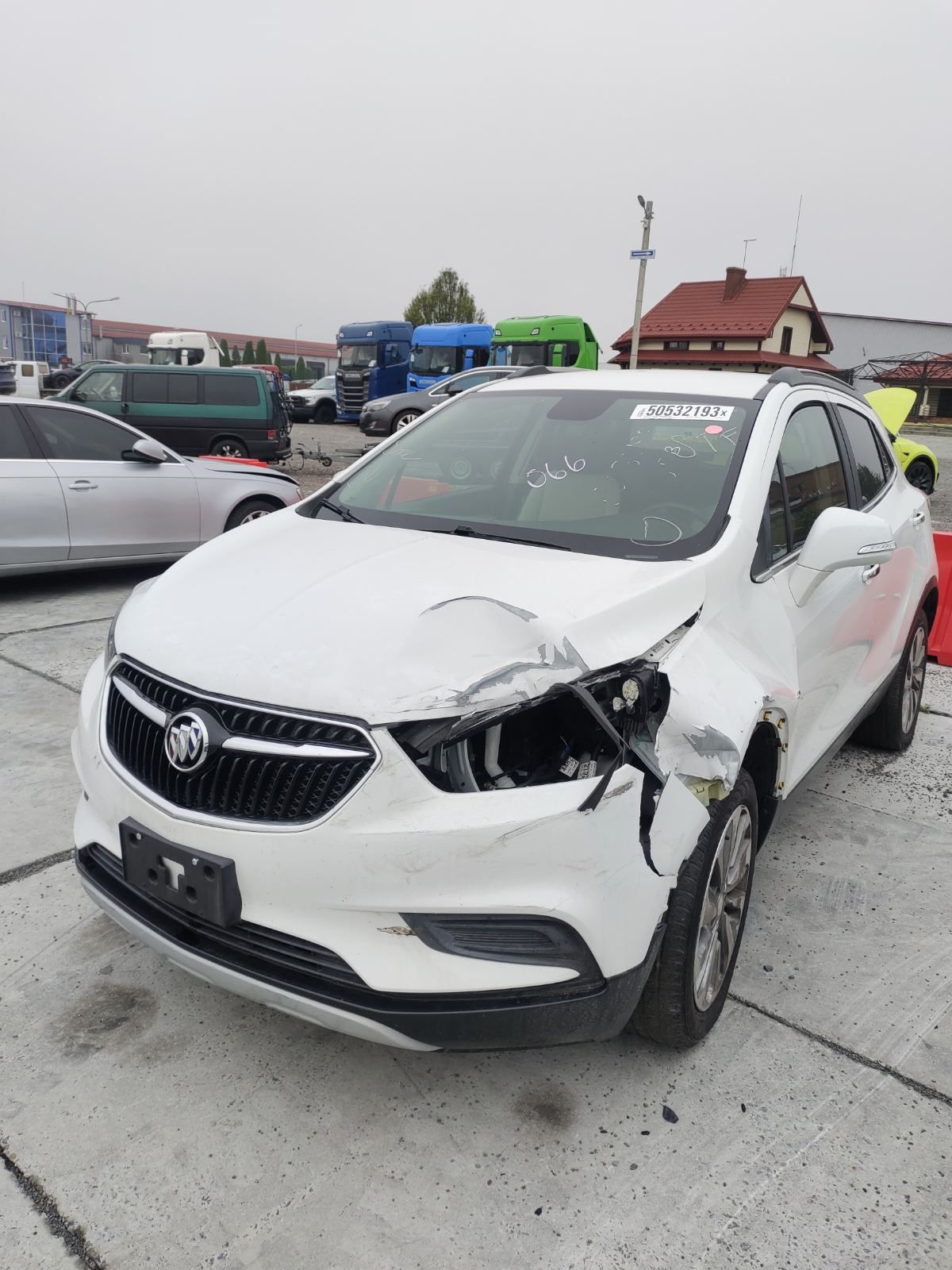 Капот БУ (не кондиція) Buick Encore (Бюік Енкор) 2017