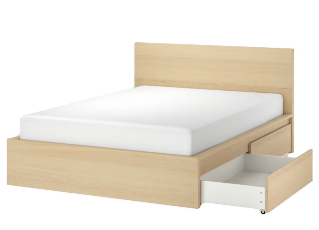 Cama casal como nova  chapa de carvalho
