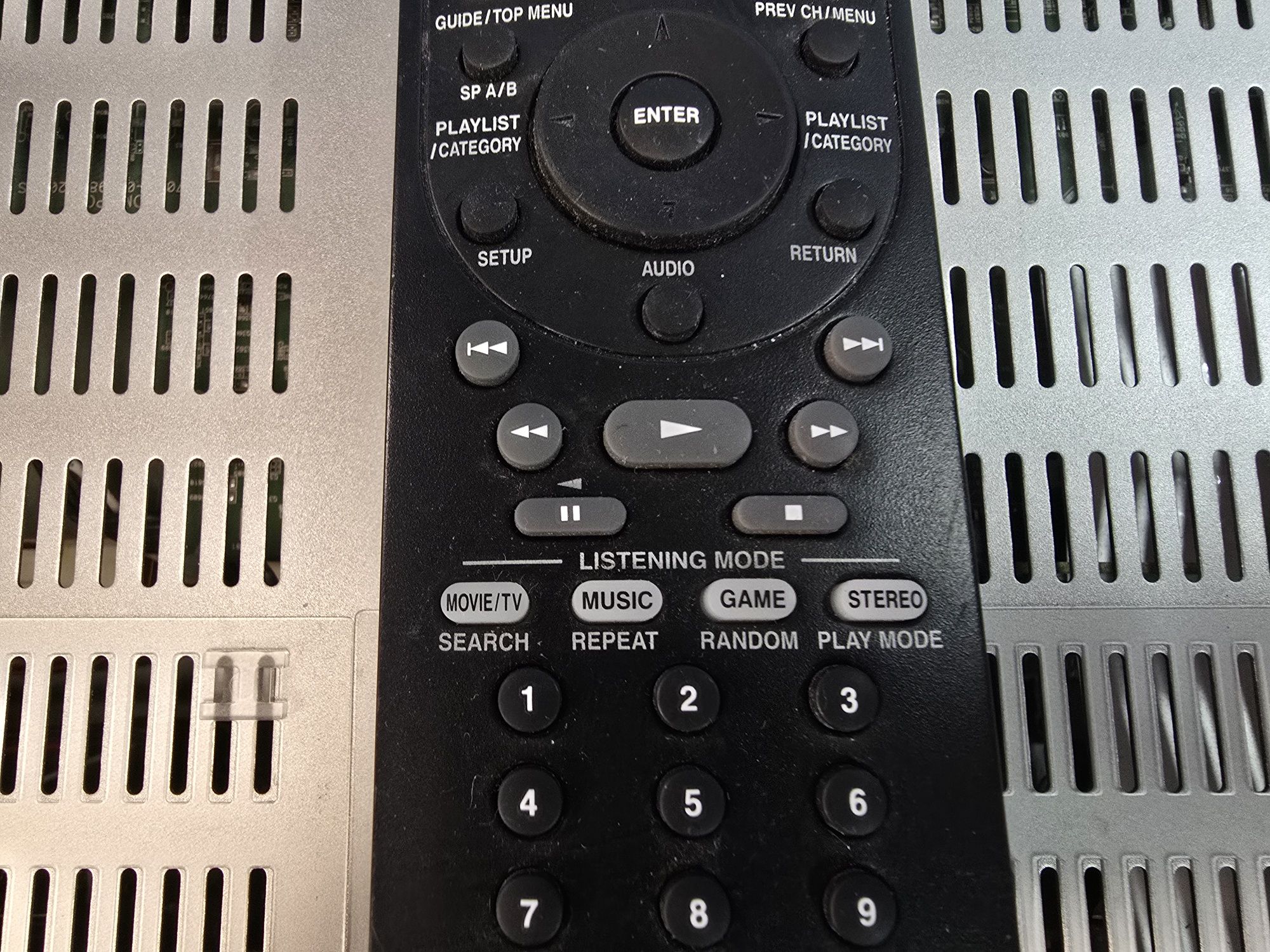 Onkyo RC 762M oryginalny pilot.