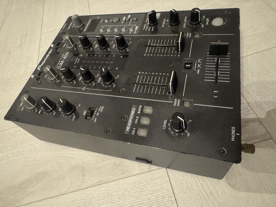 Mikser audio Pioneer DJM-400 bardzo dobry