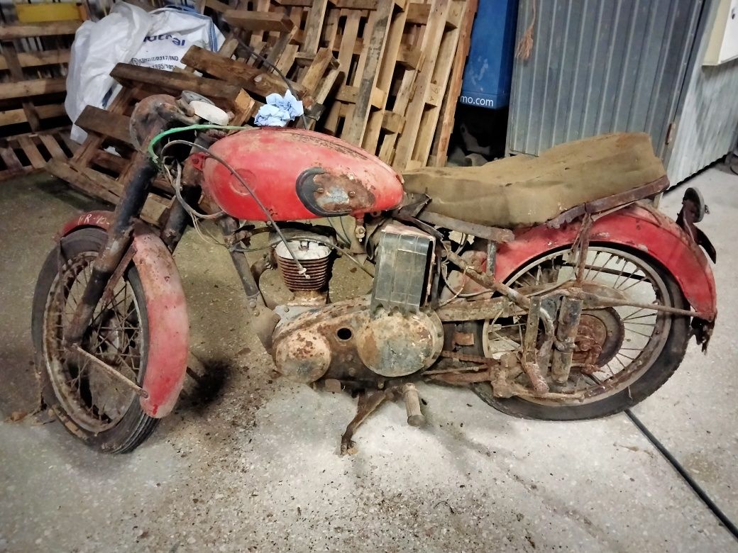 Bsa para peças ou restauro