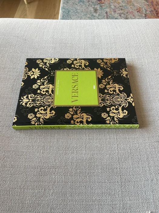 Livro Lendas da Moda Versace