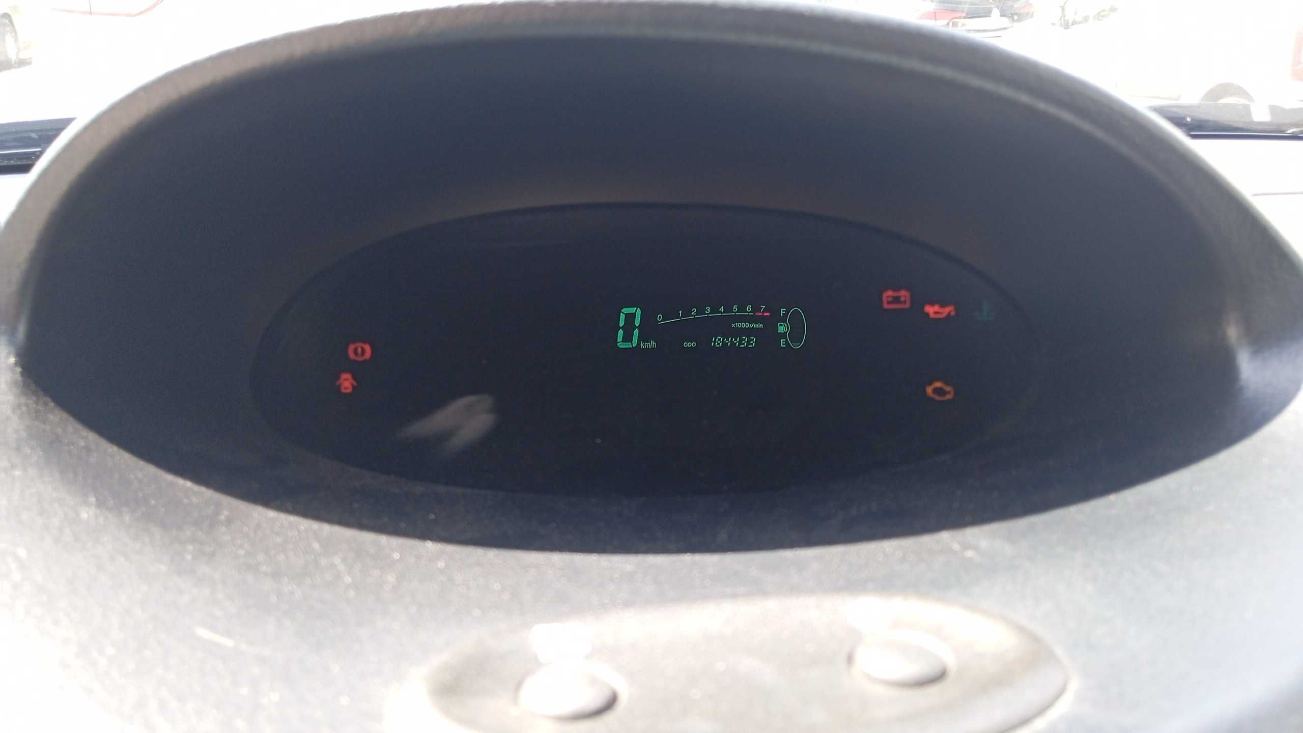 Toyota Yaris verso em ótimo estado