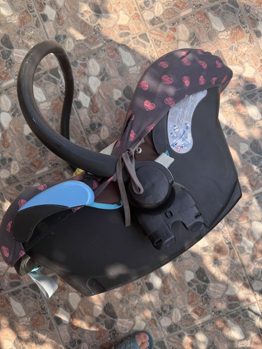 Автокрісло для немовлят 0-9