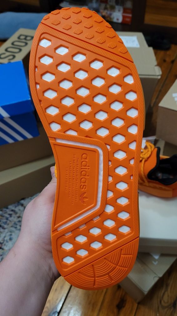 Adidas NMD HU Pharrell Orange rozmiar 44 2/3 10,5US