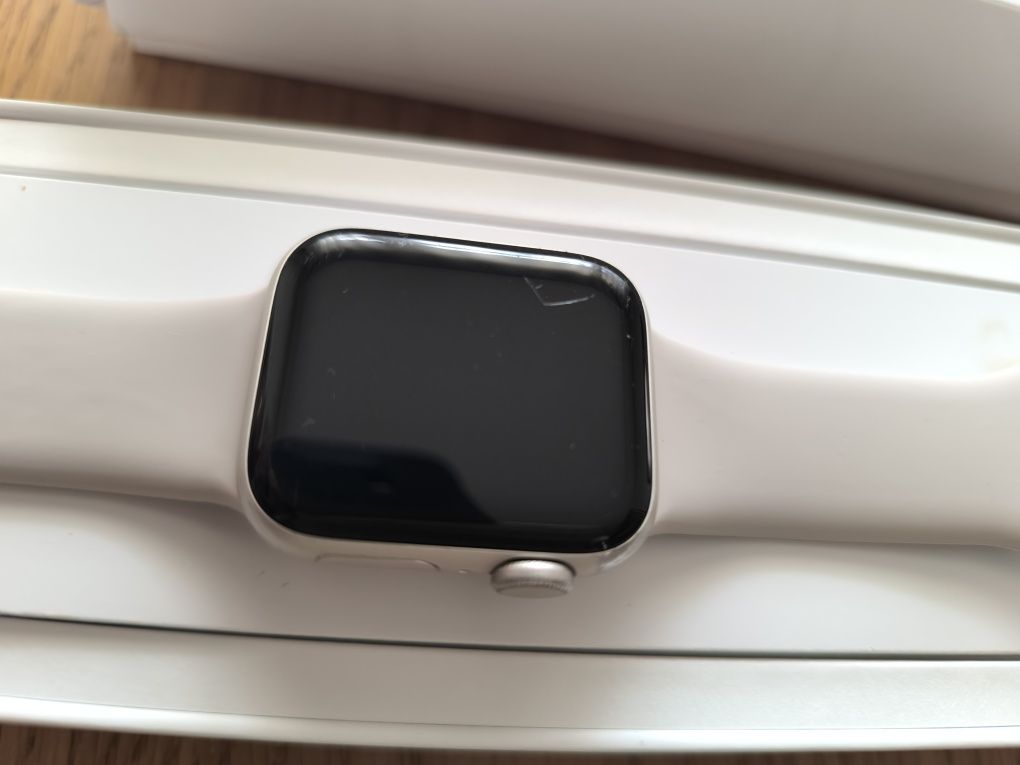 Apple Watch SE GPS 40mm