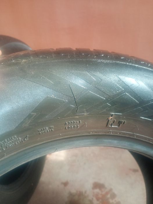 Обміняю дві покришки  Weatherproof M+S 215/60R16