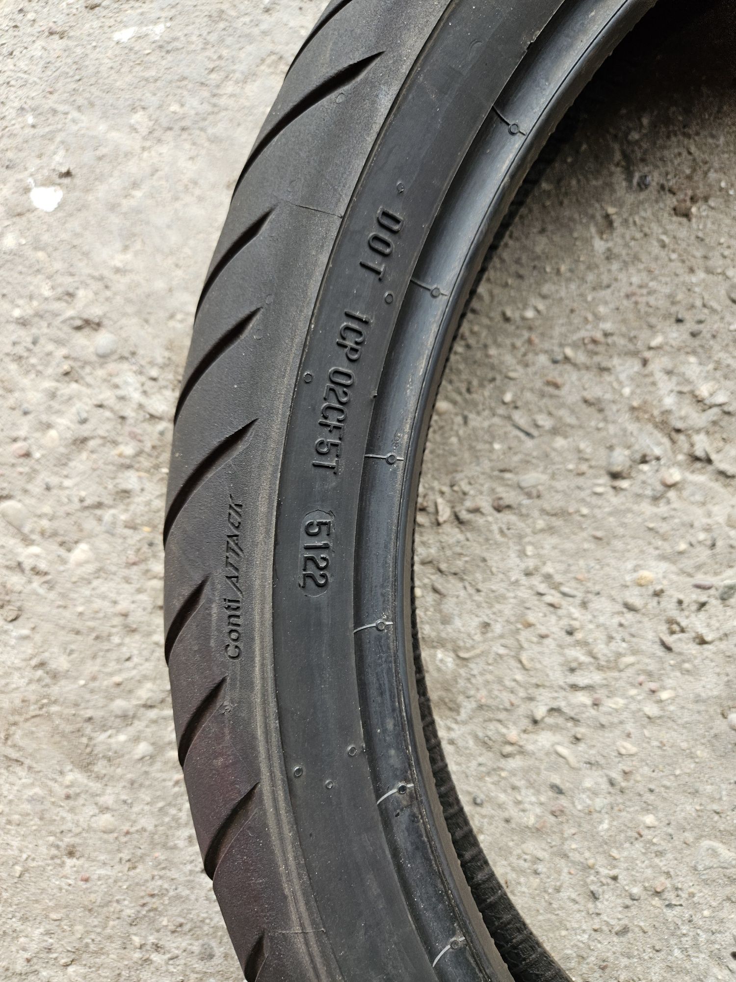 Continental ContiRoadAttack 120/70R19 Dot 5122 Nr.0462