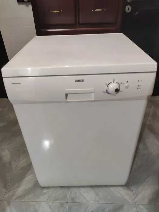 Máquina lavar loiça Zanussi Templine de 60 cm PEÇAS