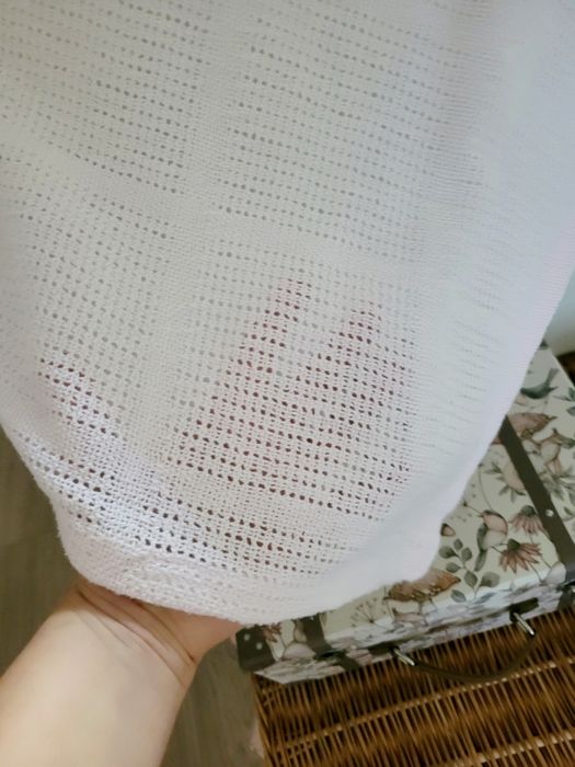 Lekki ażurowy kocyk niemowlęcy scandi