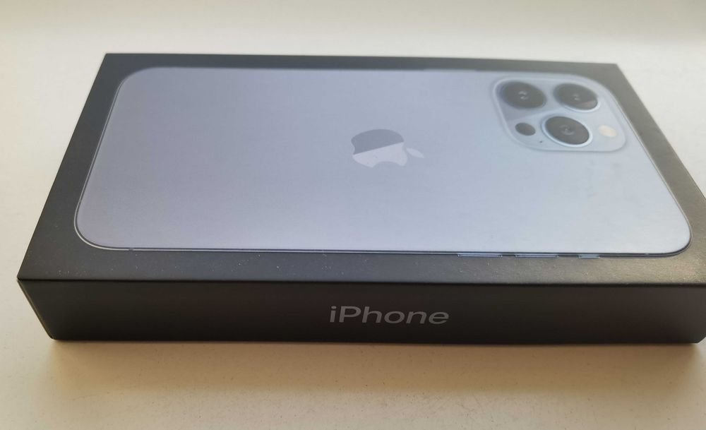 Смартфон Apple iPhone 13 Pro Max 128Gb Sierra Blue