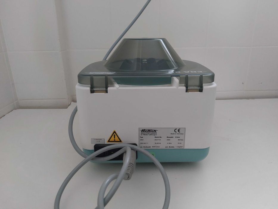 Centrífugadora de Laboratório, Hettich Zentrifugen, 8 tubos, 6000 rpm