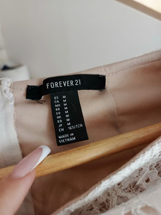 Biała, koronkowa spódniczka mini | rozmiar M Forever 21