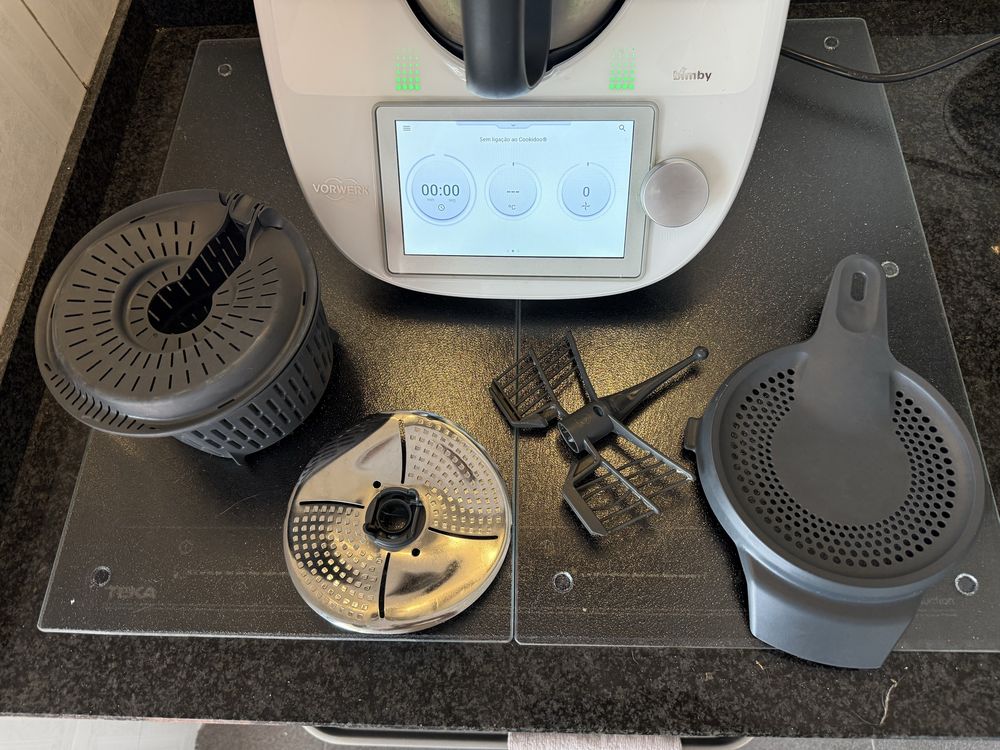 Vorwerk Bimby TM6 com acessórios