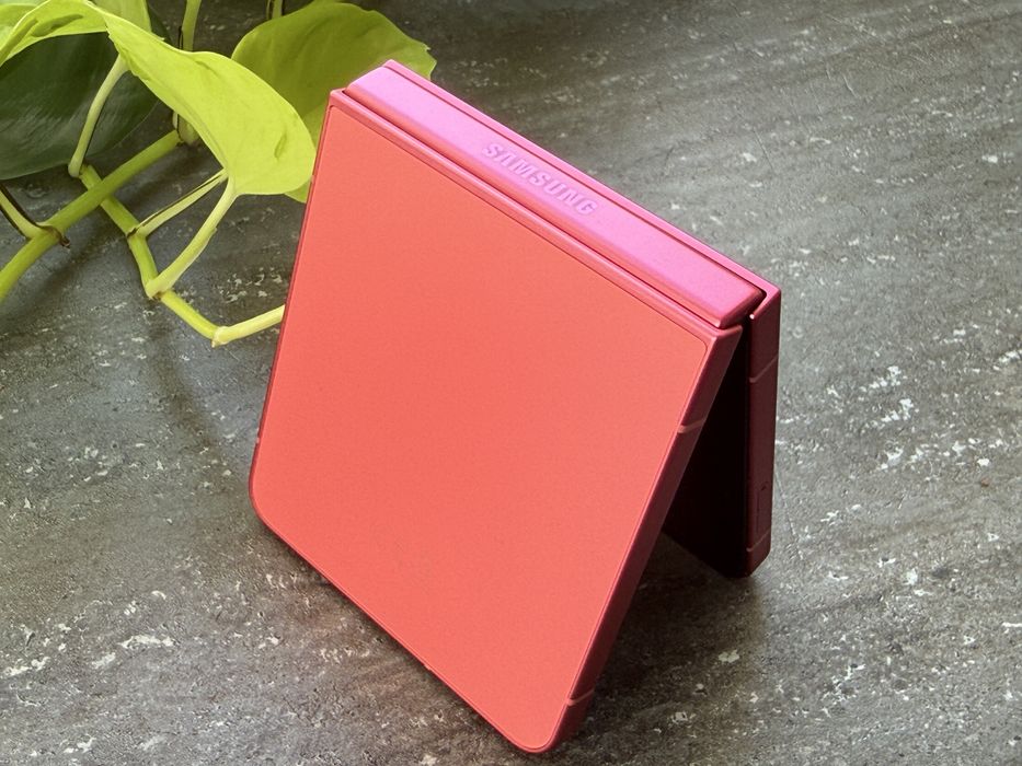 Samsung Galaxy Z Flip 7 512 GB Coral Red – stan idealny!