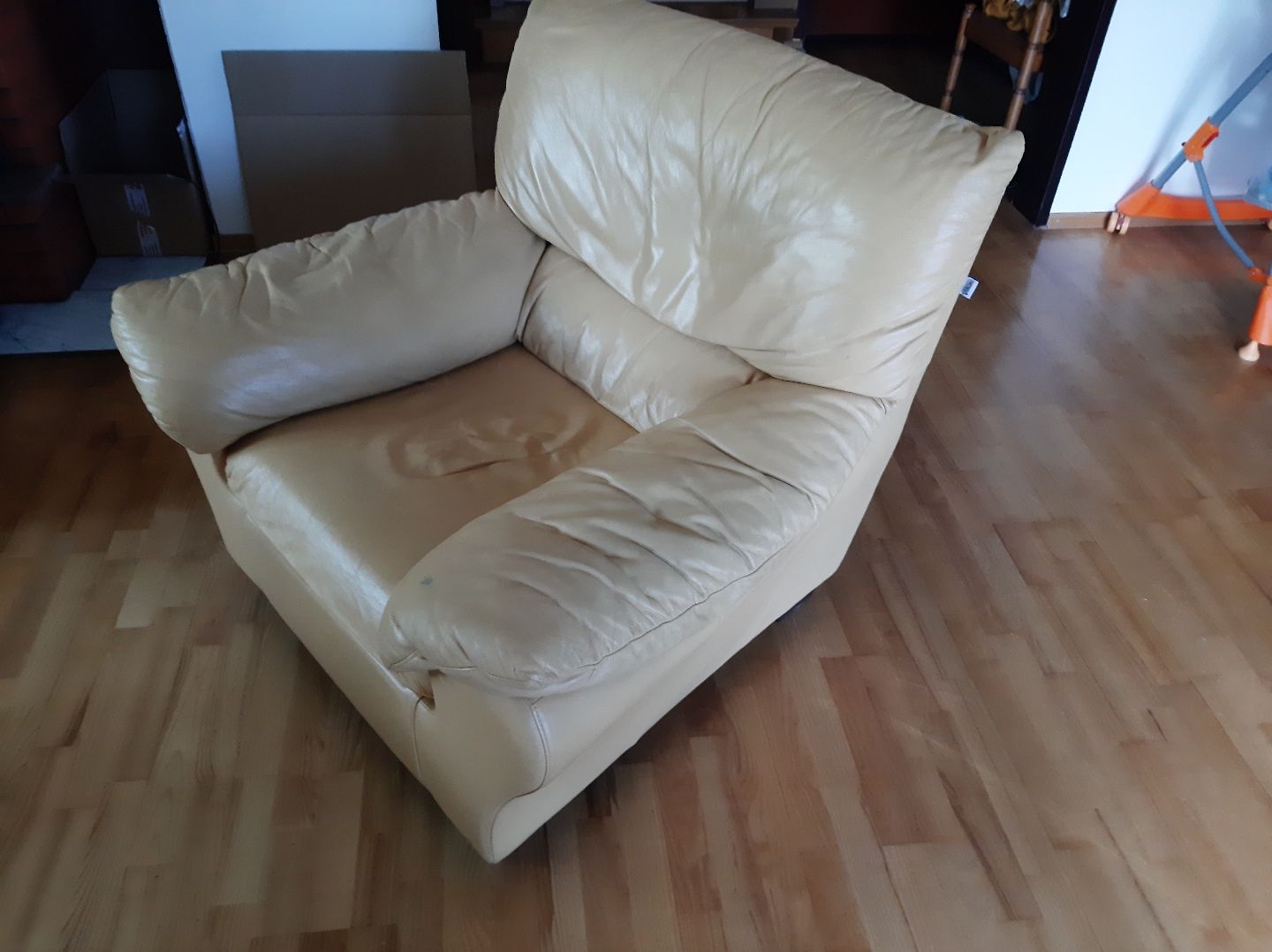 fotele w skórze  2 szt