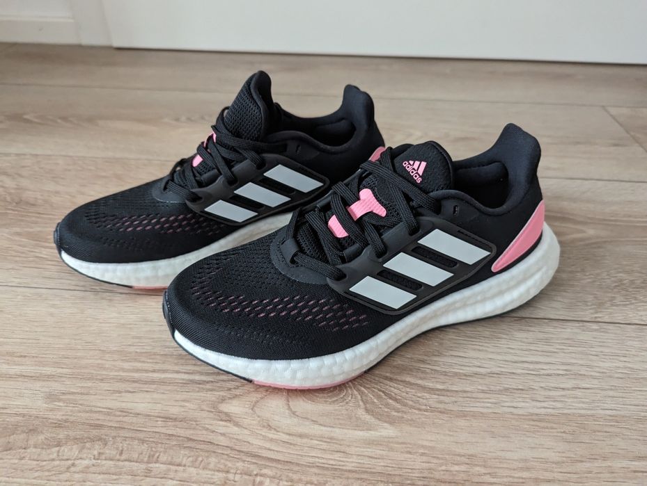 Кросівки для спорту від ADIDAS PUREBOOST 22 W ЕU 37 1/3, US 6, UK4 1/2