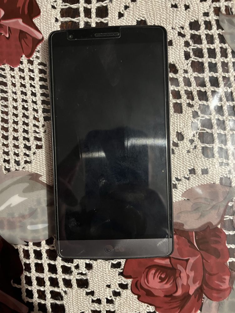 ТЕРМІНОВИЙ ПРОДАЖ! Два смартфони Iphone 7 та lg g3s
