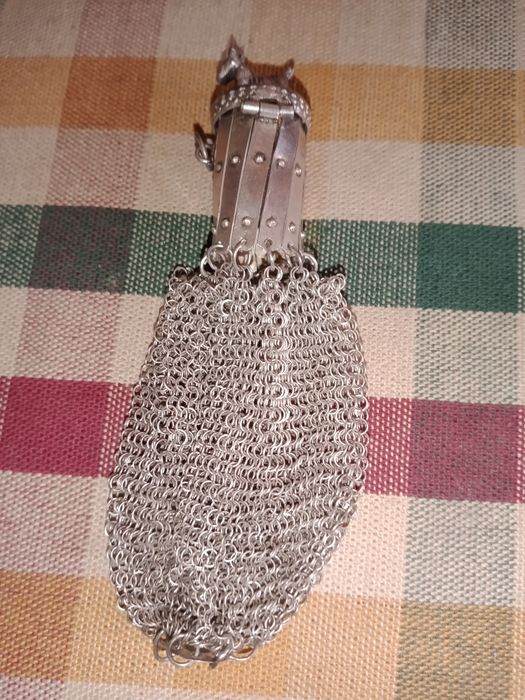 Porta moedas em prata, muito antigos